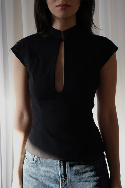 Locket Top-Black